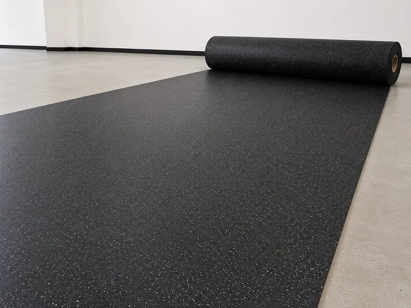 Rubber roll flooring