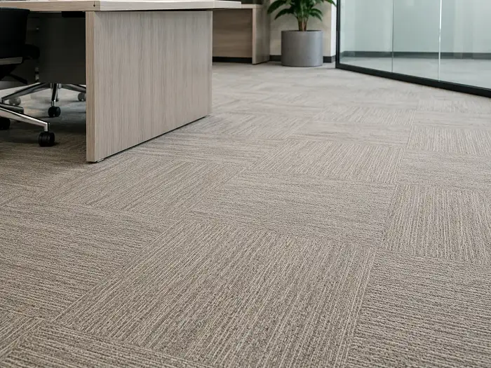 Modular carpet tiles